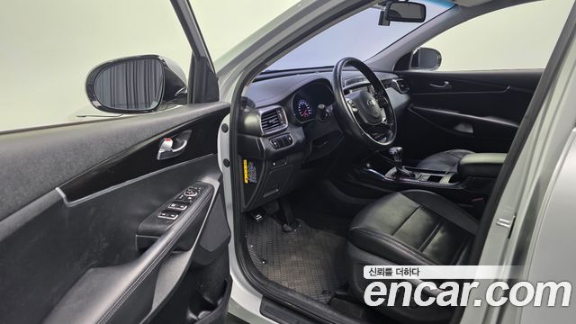 Kia Sorento 2018 — photo 11