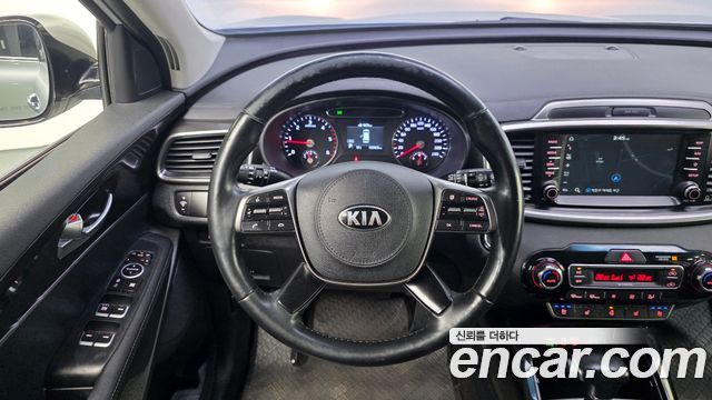 Kia Sorento 2018 — photo 14