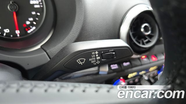 Audi A3 2020 — photo 24