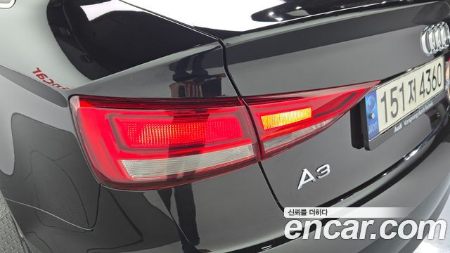 Audi A3 2020 — photo 9