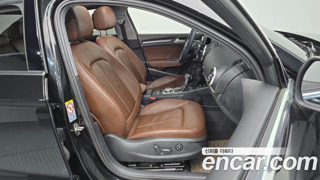 Audi A3 2020 — photo 16
