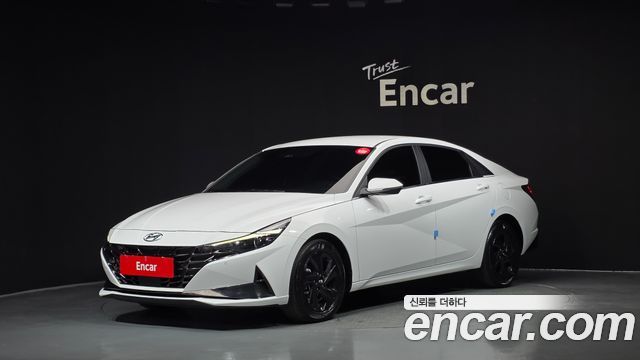 Hyundai AVANTE 2023 — photo 1