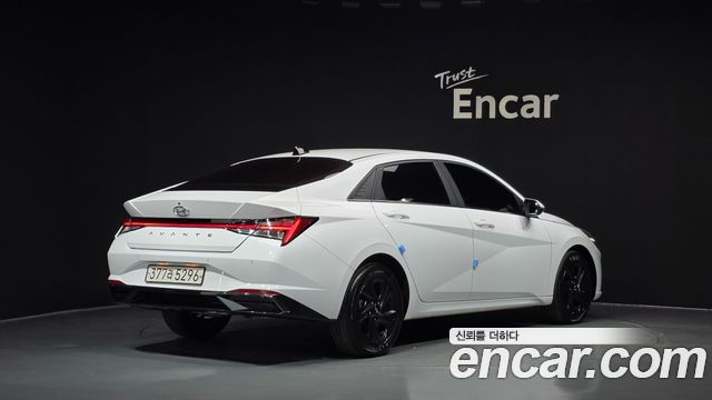 Hyundai AVANTE 2023 — photo 2