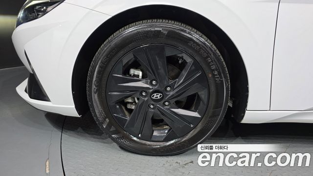 Hyundai AVANTE 2023 — photo 5