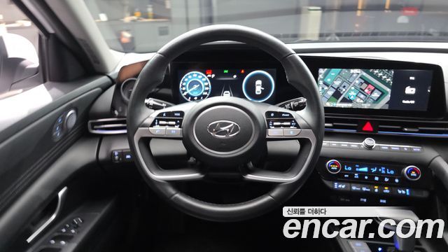 Hyundai AVANTE 2023 — photo 18