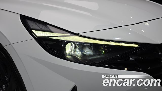 Hyundai AVANTE 2023 — photo 8