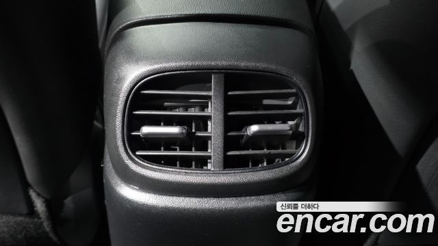 Hyundai AVANTE 2023 — photo 31