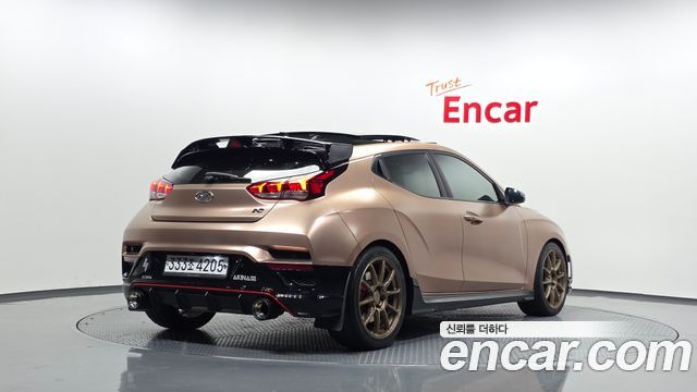 Hyundai Veloster 2021 — photo 2