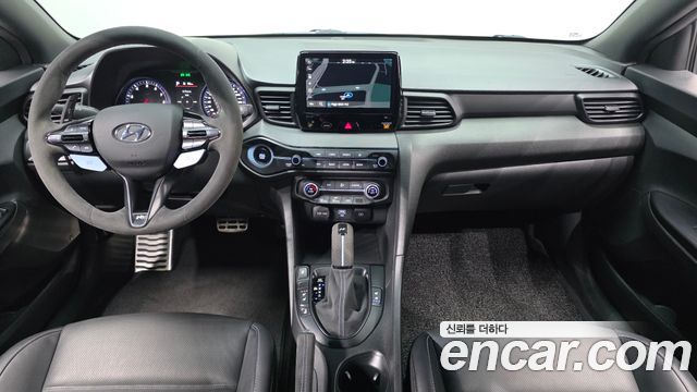 Hyundai Veloster 2021 — photo 10
