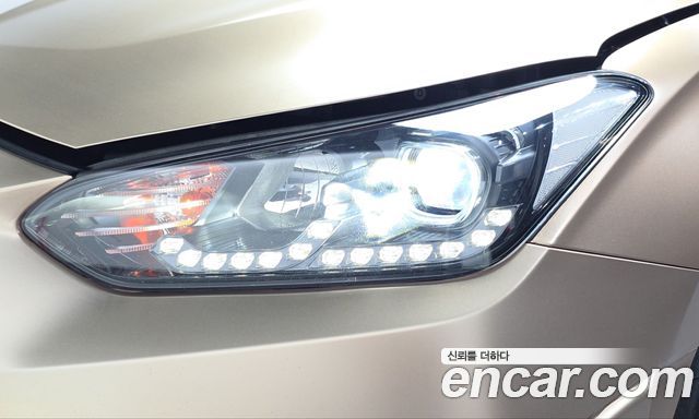 Hyundai Veloster 2021 — photo 8