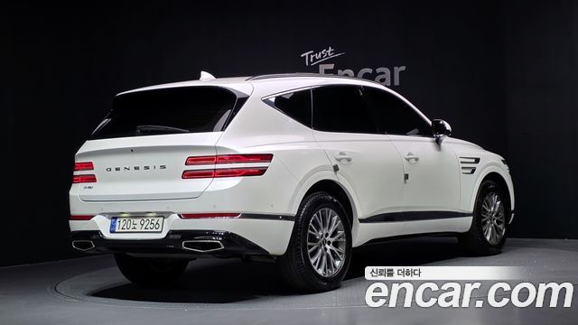 Genesis GV80 2023 — photo 2