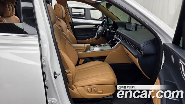 Genesis GV80 2023 — photo 17