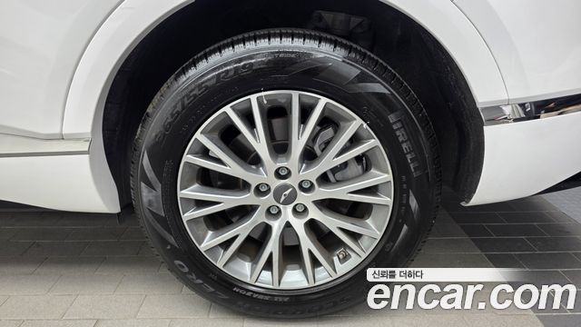 Genesis GV80 2023 — photo 7