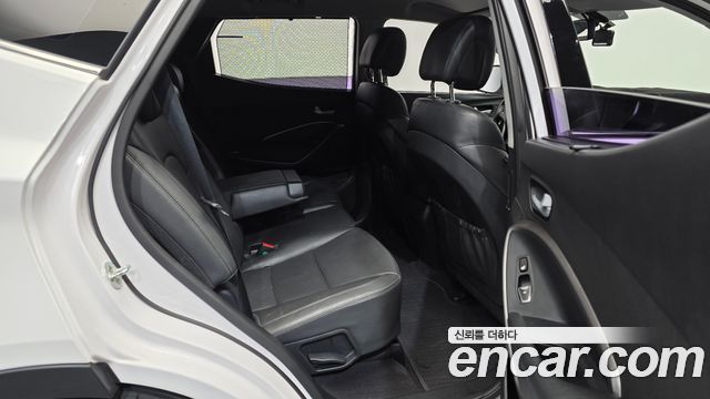 Hyundai Santafe 2016 — photo 18