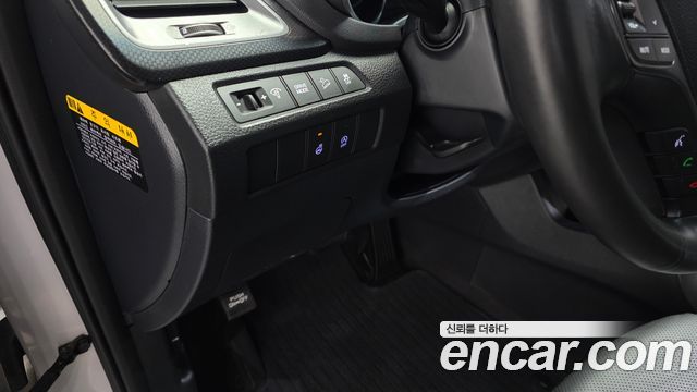 Hyundai Santafe 2016 — photo 20
