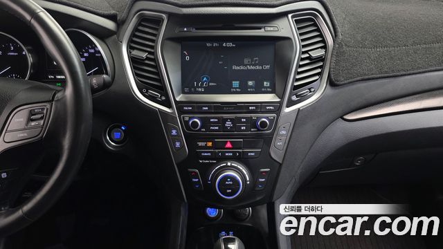 Hyundai Santafe 2016 — photo 21