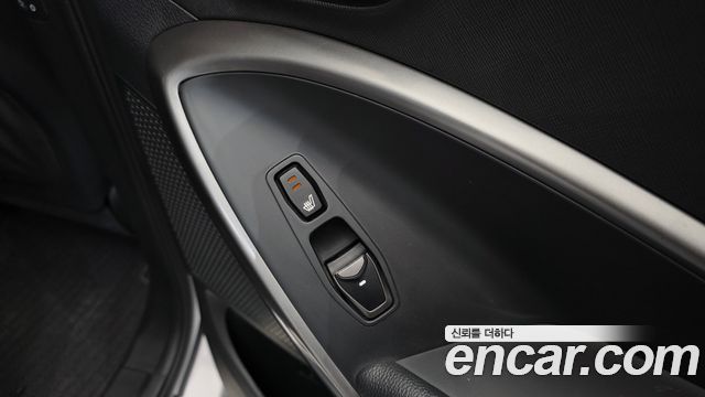 Hyundai Santafe 2016 — photo 25
