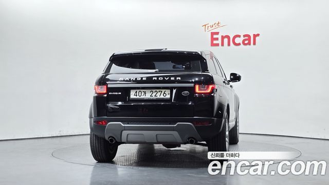 Land Rover Range Rover Evoque 2018 — photo 4