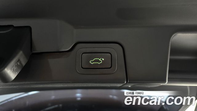 Land Rover Range Rover Evoque 2018 — photo 26