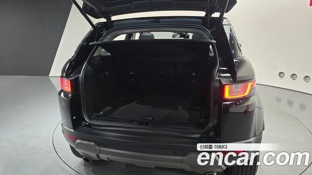 Land Rover Range Rover Evoque 2018 — photo 27