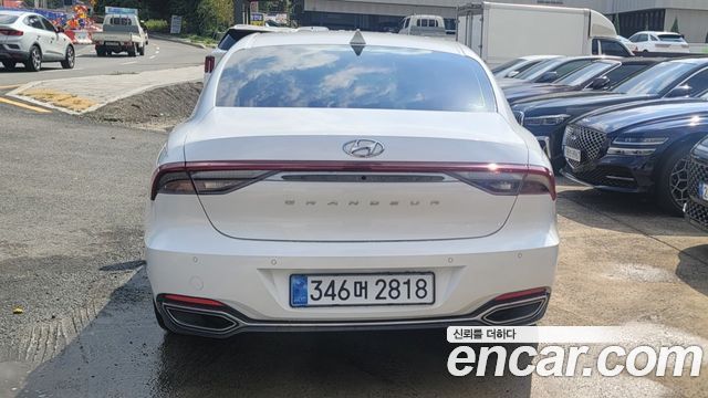 Hyundai Grandeur 2022 — photo 4