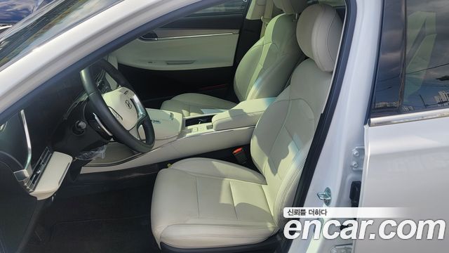 Hyundai Grandeur 2022 — photo 10