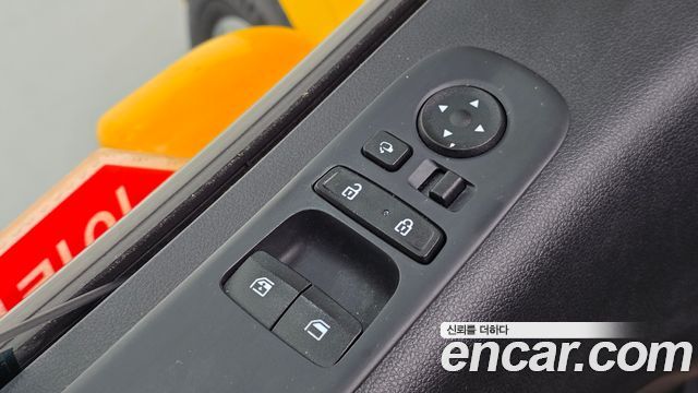 Hyundai Staria 2024 — photo 12