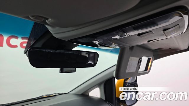 Hyundai Staria 2024 — photo 15