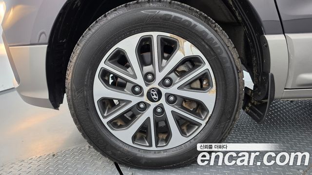 Hyundai Starex 2019 — photo 5
