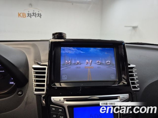 Hyundai Accent 2011 — photo 14