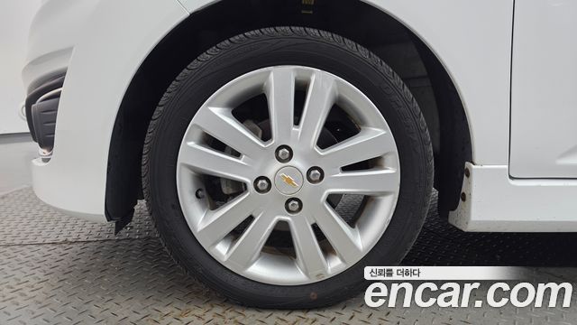 Chevrolet Korea Spark 2015 — photo 5