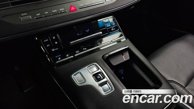 Hyundai Grandeur 2022 — photo 12