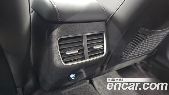 Hyundai Sonata 2020 — photo 31