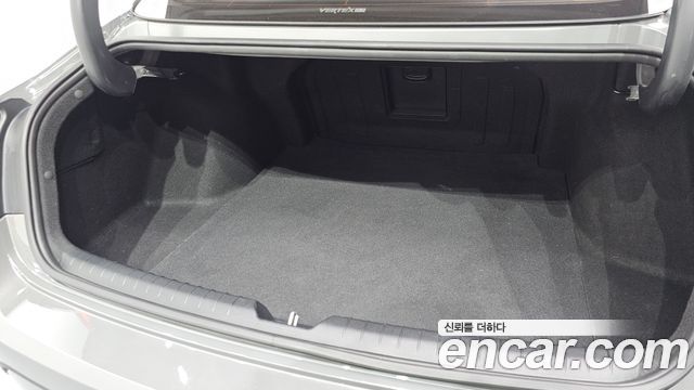 Hyundai Sonata 2020 — photo 32