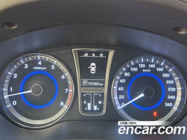 Hyundai Grandeur 2015 — photo 5