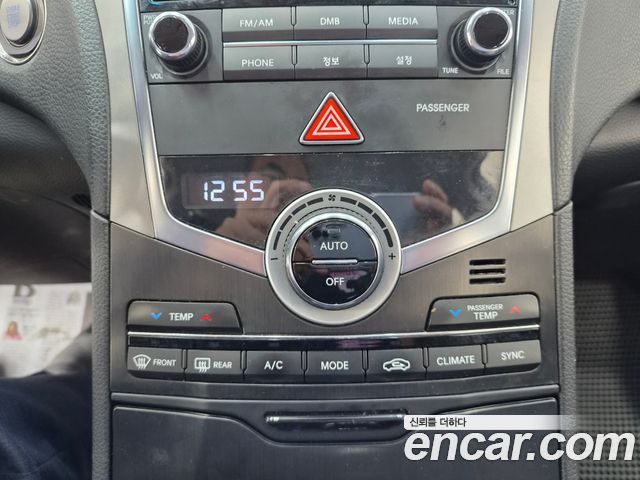 Hyundai Grandeur 2015 — photo 11