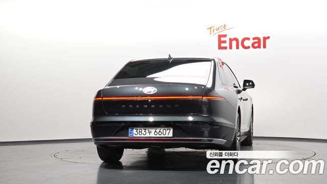Hyundai Grandeur 2023 — photo 4
