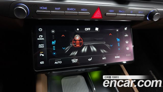 Hyundai Grandeur 2023 — photo 25