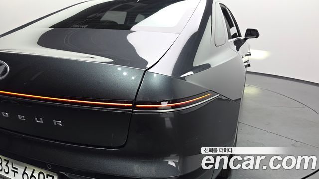 Hyundai Grandeur 2023 — photo 9