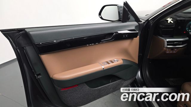Hyundai Grandeur 2023 — photo 14