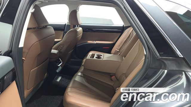 Hyundai Grandeur 2023 — photo 16