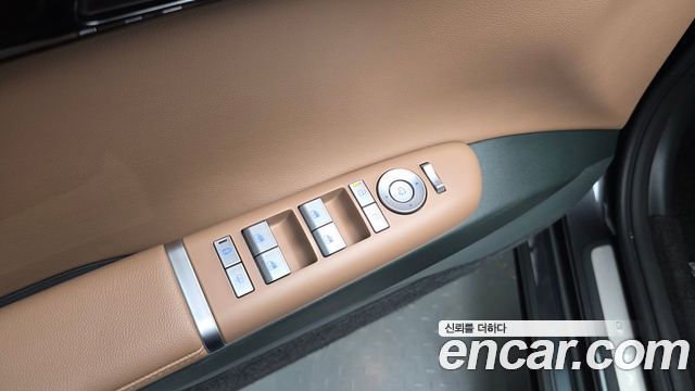 Hyundai Grandeur 2023 — photo 28
