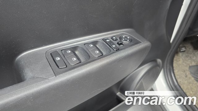 Hyundai Casper 2023 — photo 28