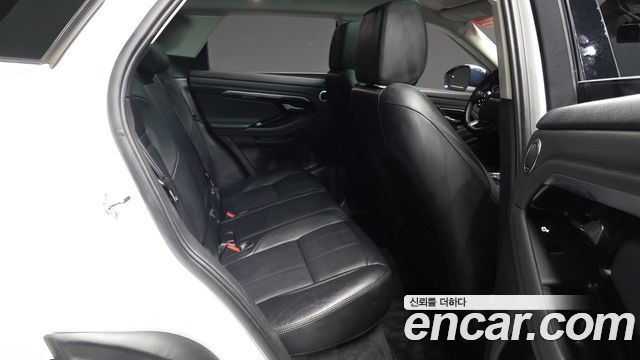 Land Rover Range Rover Evoque 2020 — photo 18