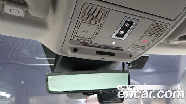 Land Rover Range Rover Evoque 2020 — photo 23