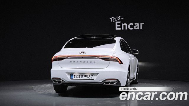 Hyundai Grandeur 2023 — photo 4