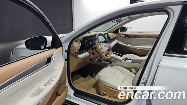 Hyundai Grandeur 2023 — photo 10