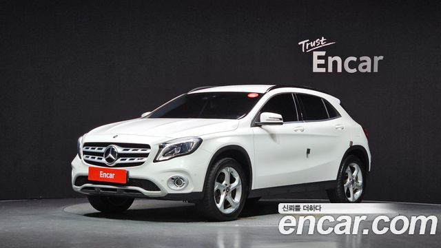 Mercedes-Benz GLA-Class 2019 — photo 1