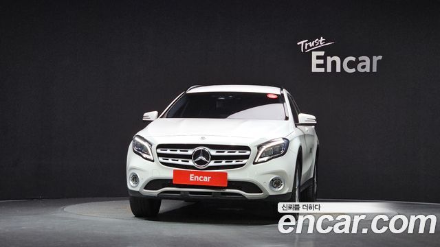 Mercedes-Benz GLA-Class 2019 — photo 3