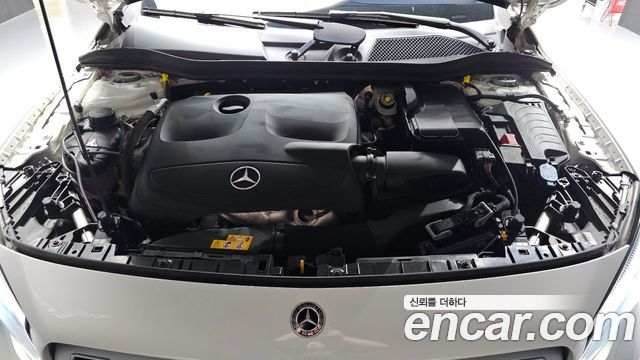 Mercedes-Benz GLA-Class 2019 — photo 6